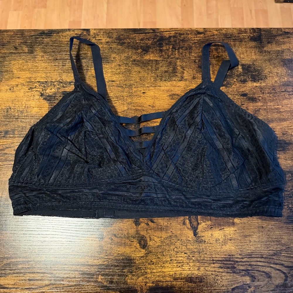 Torrid Black Lace Bralette Size 3